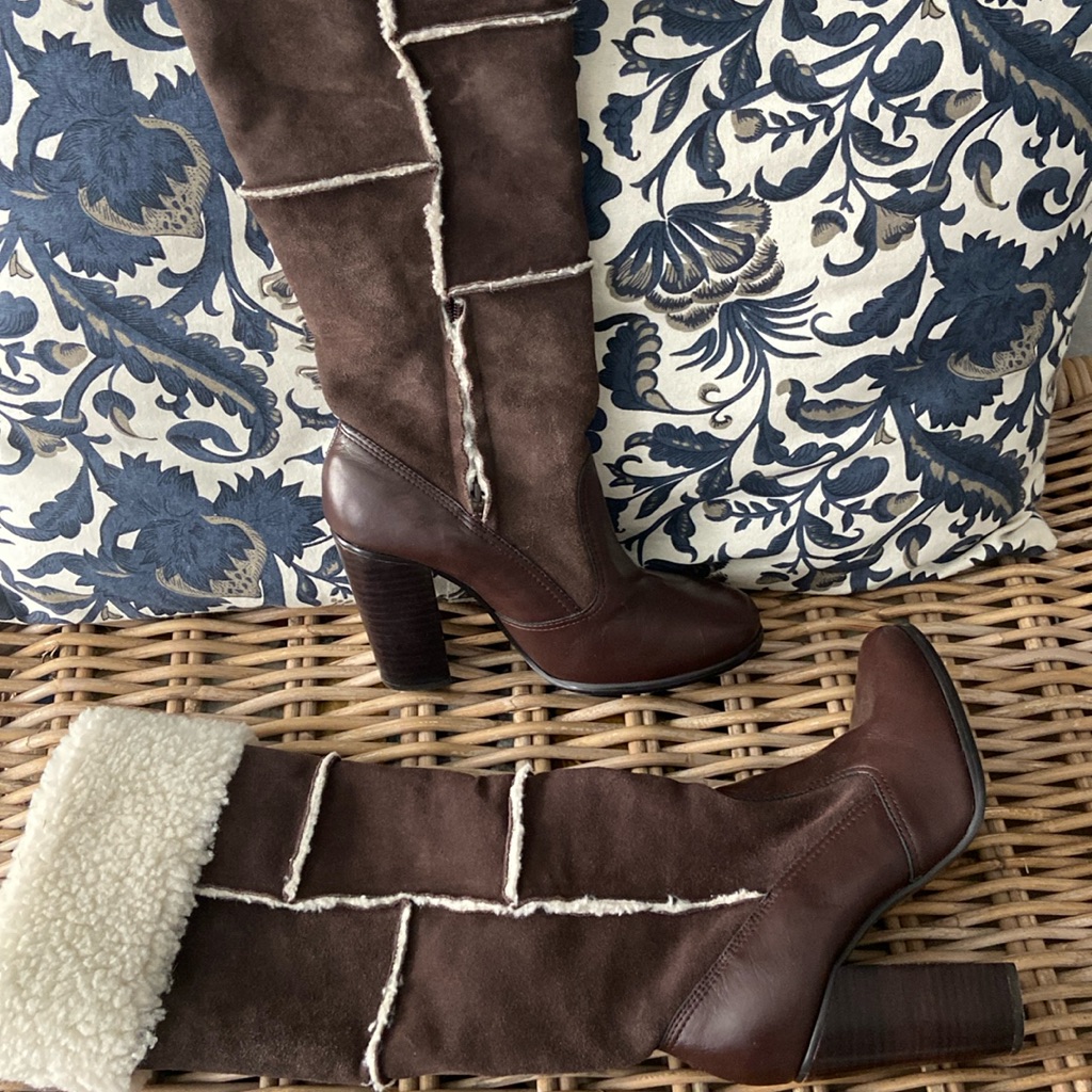 Im Not Sure About The Brand Of Brand Of This Boots 100Suede